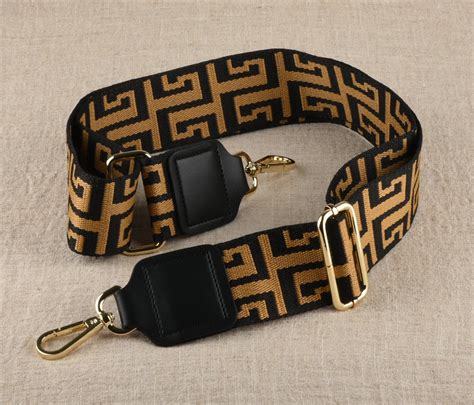 fendi handbag straps|Fendi bag with thick strap.